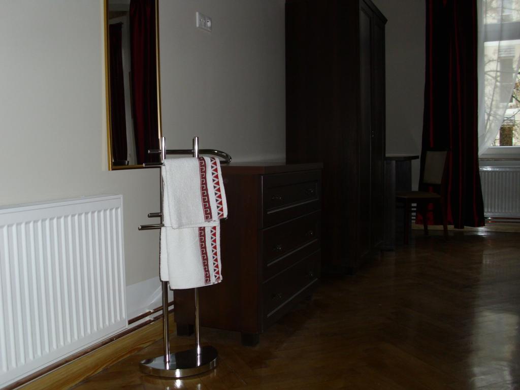 Apartment Irene พอซนาน ภายนอก รูปภาพ